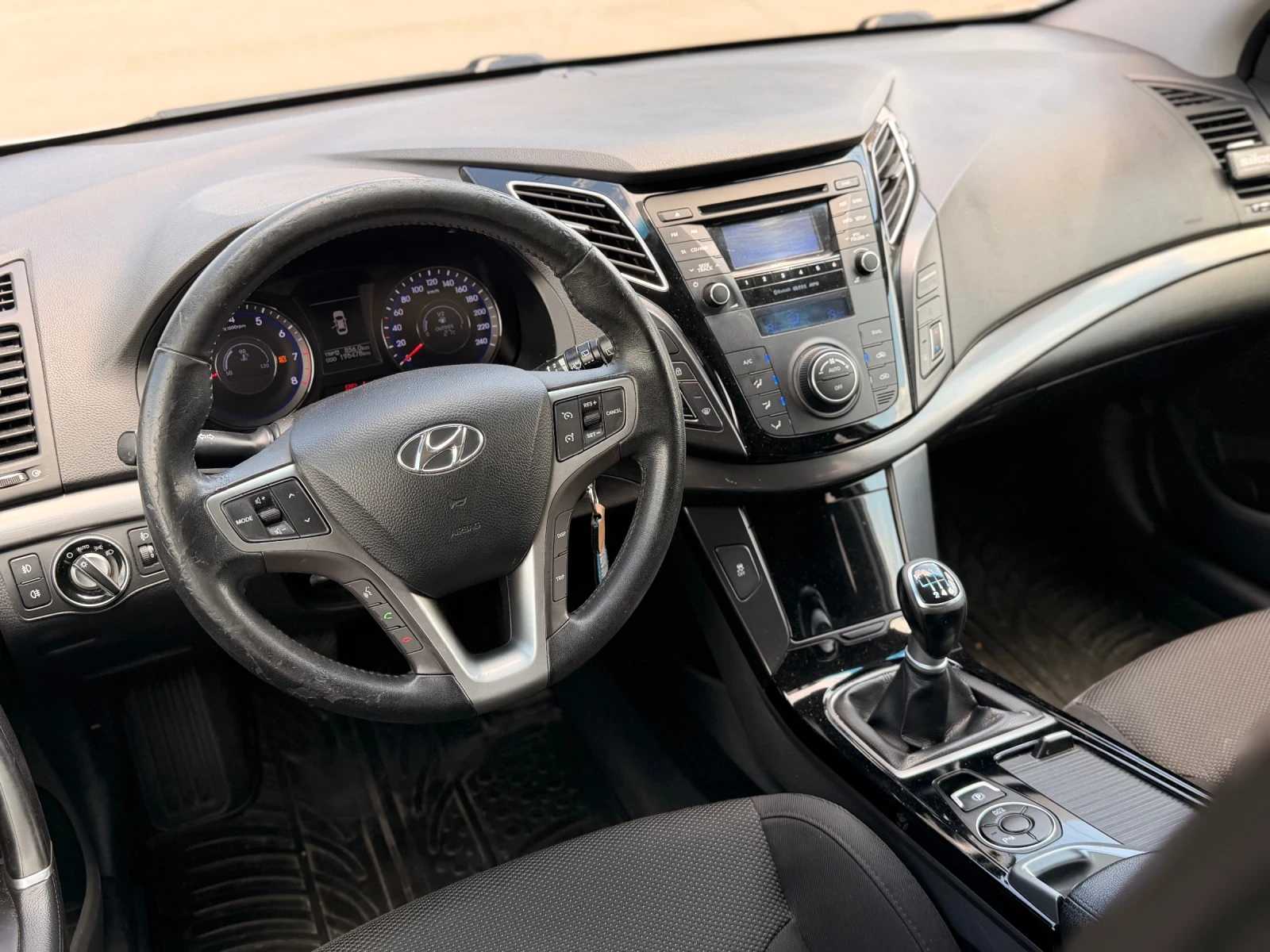 Hyundai I40, снимка 12 - Автомобили и джипове - 55604775