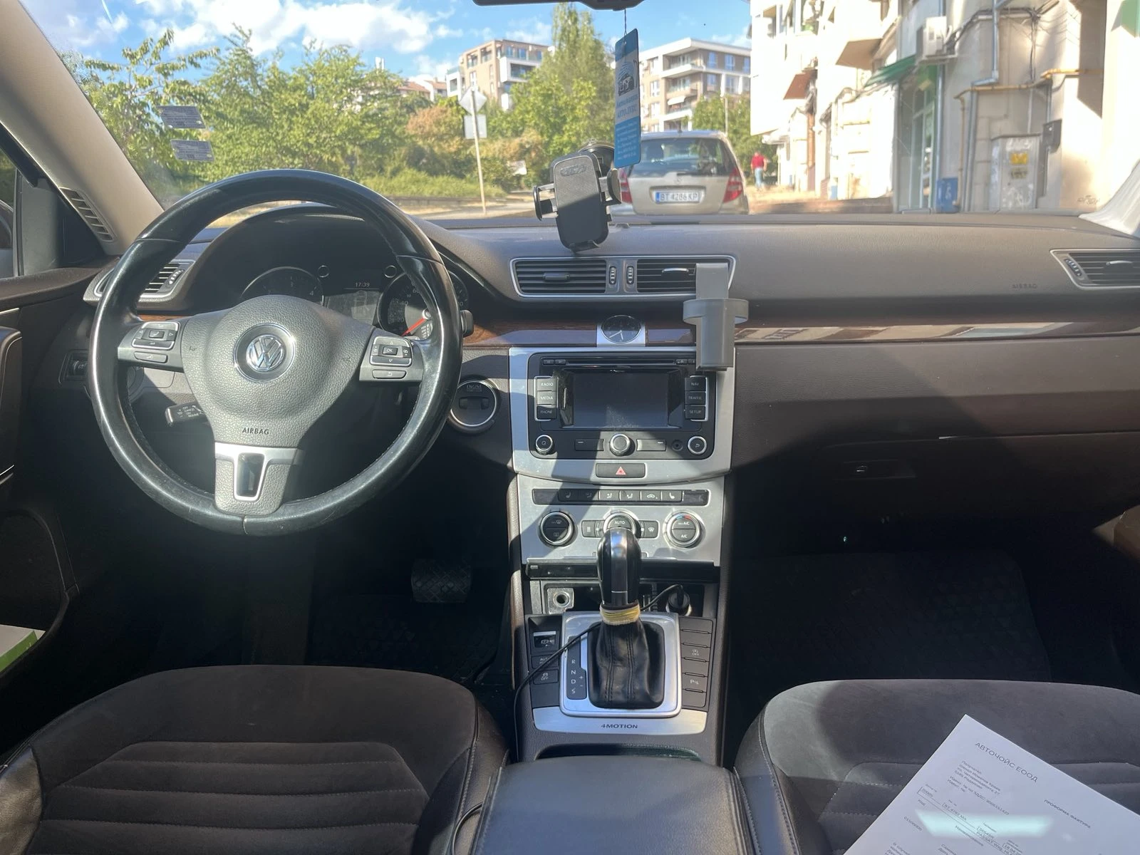 VW Passat, снимка 4 - Автомобили и джипове - 56626513