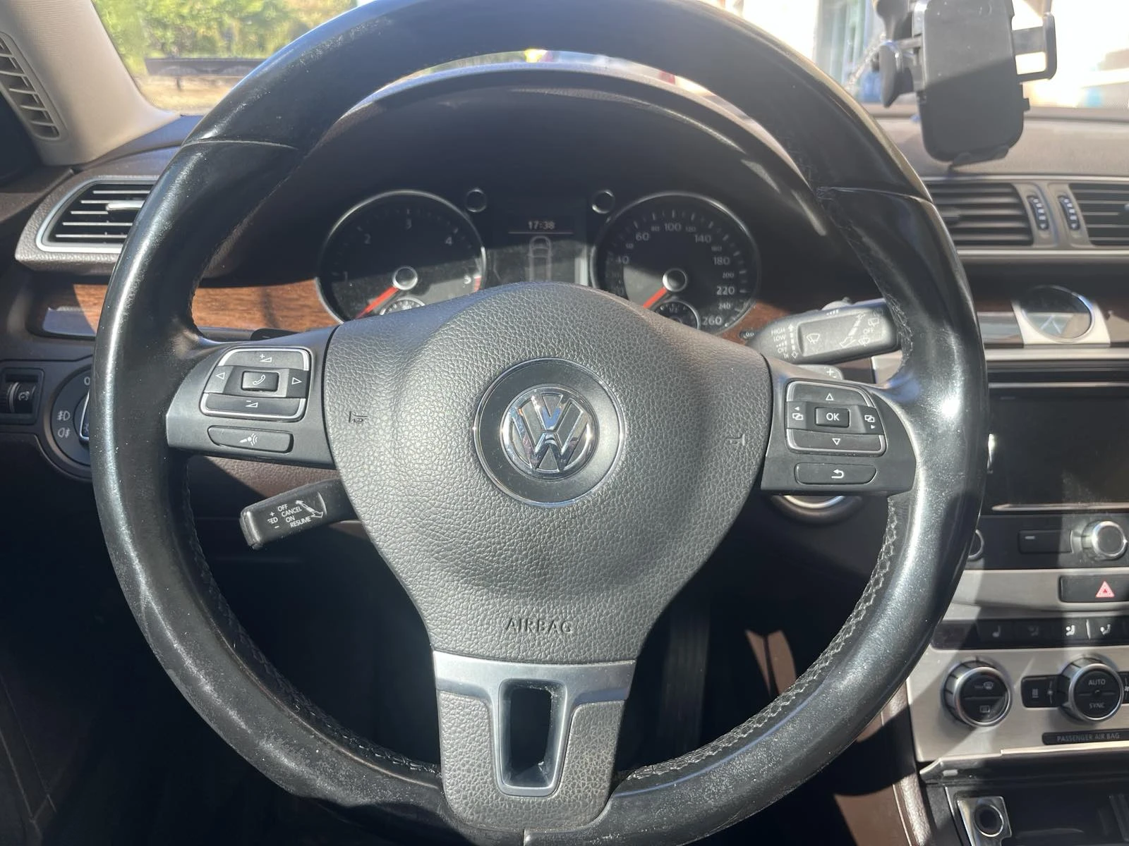 VW Passat, снимка 3 - Автомобили и джипове - 56626513