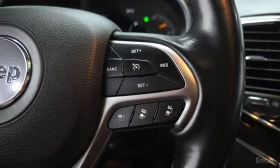Jeep Grand cherokee 3.6* V6* 8ZF* OVERLAND* ДИСТРОНИК* ОБДУХВАНЕ* КАМЕ, снимка 8