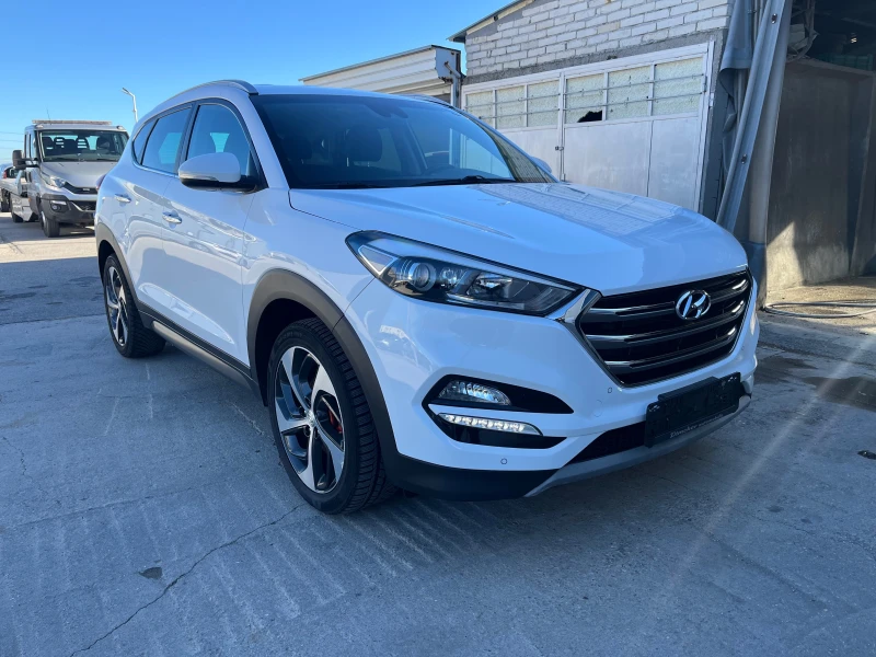 Hyundai Tucson 1.7 Diesel, снимка 1 - Автомобили и джипове - 48389016