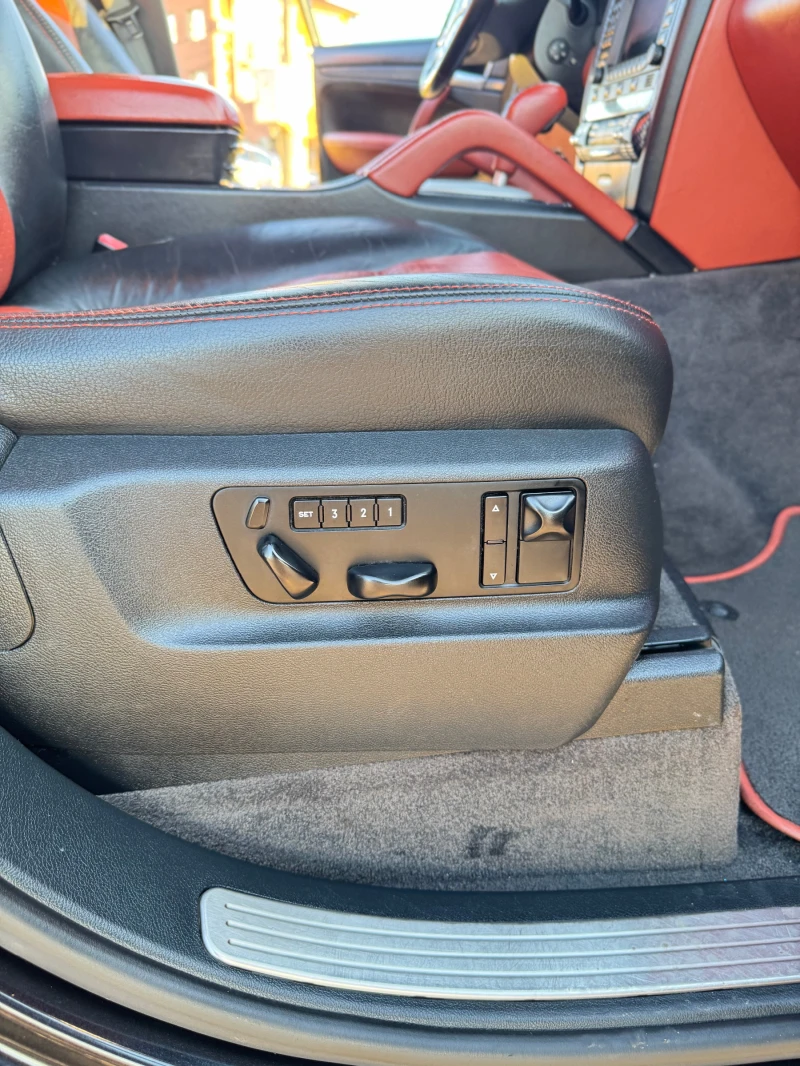 Porsche Cayenne turbo, снимка 13 - Автомобили и джипове - 52555426