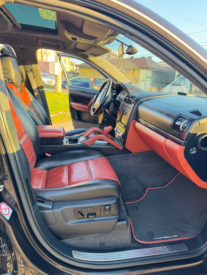 Porsche Cayenne turbo, снимка 12 - Автомобили и джипове - 52555426