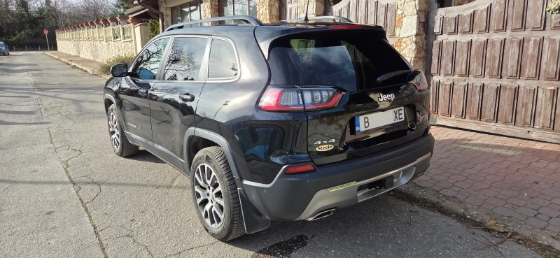 Jeep Cherokee Limited, снимка 2 - Автомобили и джипове - 52977478