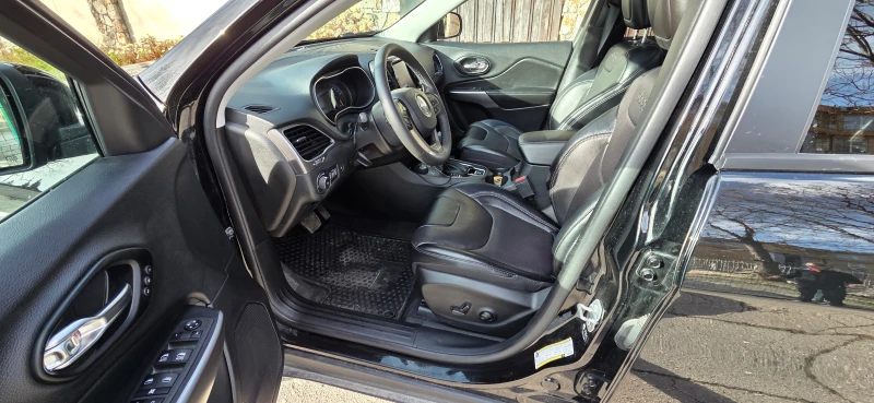 Jeep Cherokee Limited, снимка 6 - Автомобили и джипове - 52977478