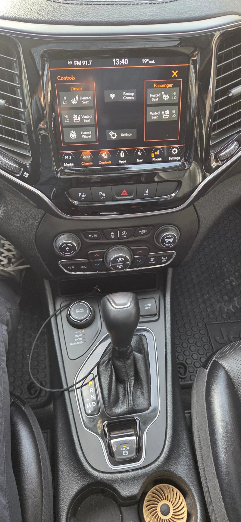 Jeep Cherokee Limited, снимка 10 - Автомобили и джипове - 52977478