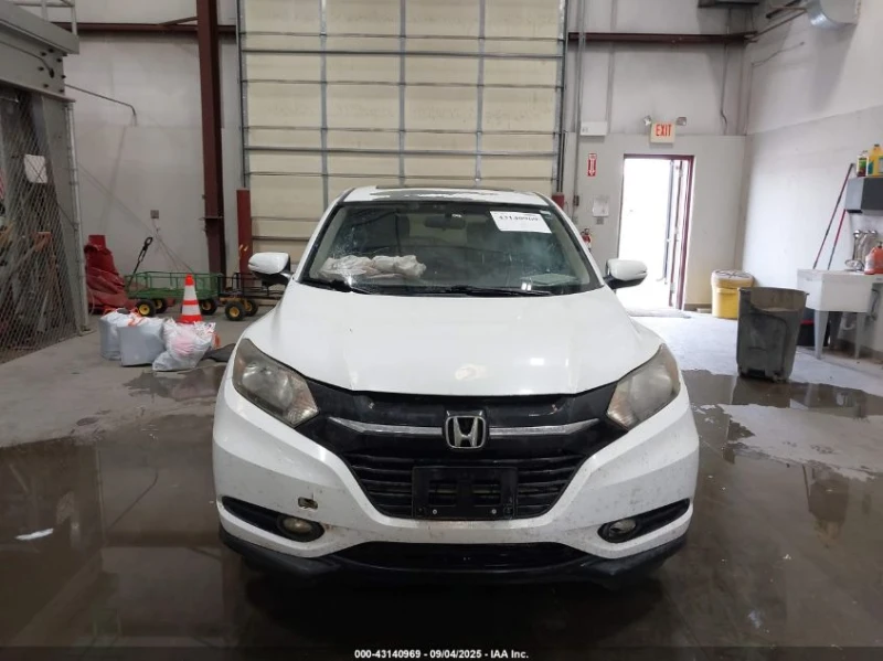 Honda Hr-v 1.8L I-4 VVT, 141HP Front Wheel Drive, снимка 4 - Автомобили и джипове - 53178524