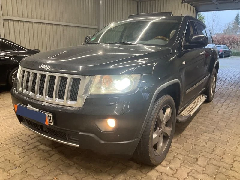 Jeep Grand cherokee 3.0 CRD OVERLAND, снимка 1 - Автомобили и джипове - 49154735