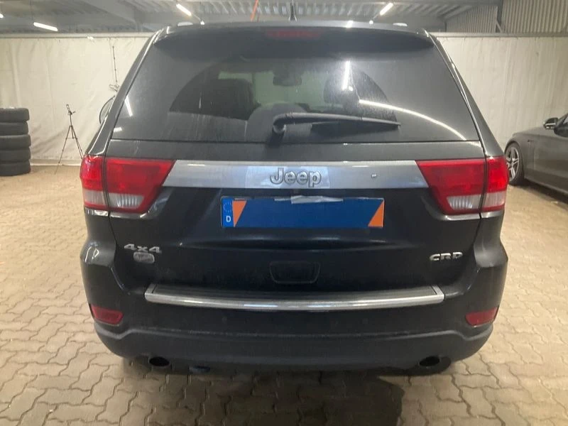 Jeep Grand cherokee 3.0 CRD OVERLAND, снимка 4 - Автомобили и джипове - 49154735