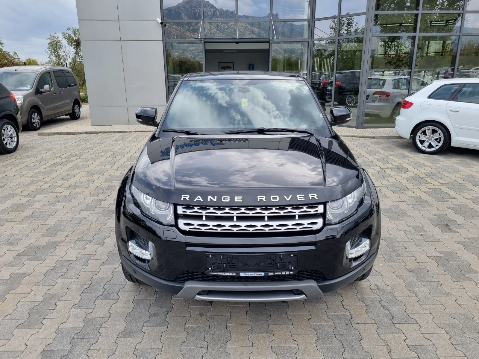 Land Rover Evoque 190кс. 4х4 KEYLESS GO Кожа, Панорама, КАМЕРА, Ксен - изображение 2