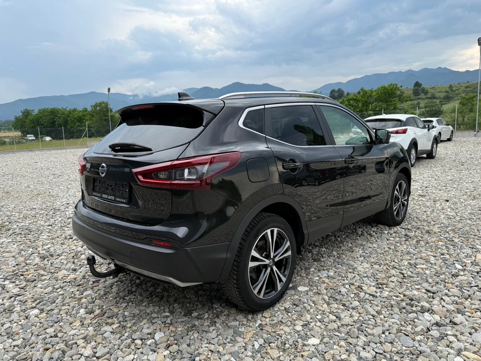 Nissan Qashqai 1.3 DIG-T FULL LED PANORAMA - изображение 6