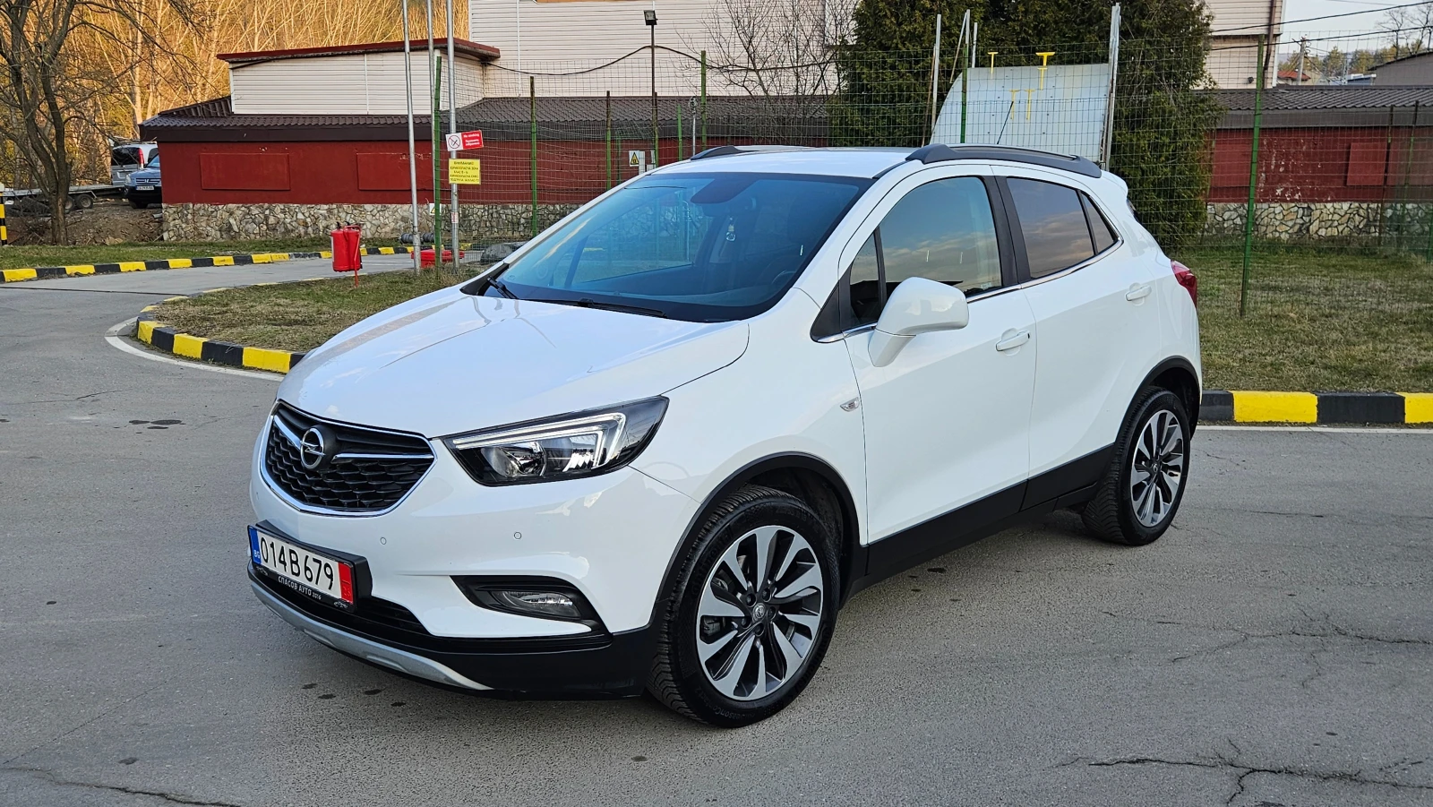 Opel Mokka 1.6D NAVIG/KOJA/TOP SUSTOQNIE, снимка 2 - Автомобили и джипове - 53780933