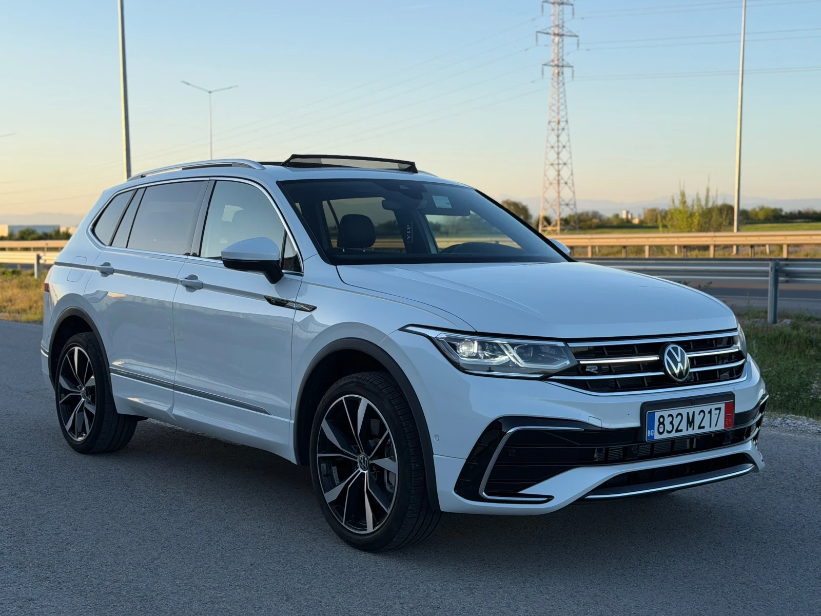 VW Tiguan ALL SPACE ! FULL , снимка 7 - Автомобили и джипове - 54444532