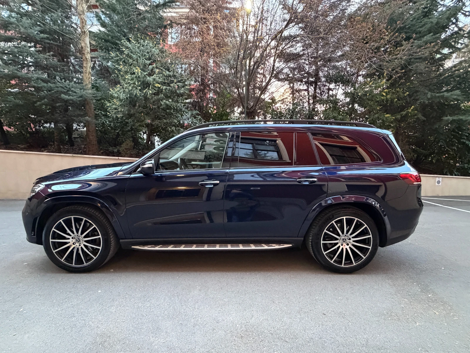 Mercedes-Benz GLS580 4Matic EQ 6+ 1 AMG TV Burmester4D HeadUp Massage, снимка 5 - Автомобили и джипове - 54726394