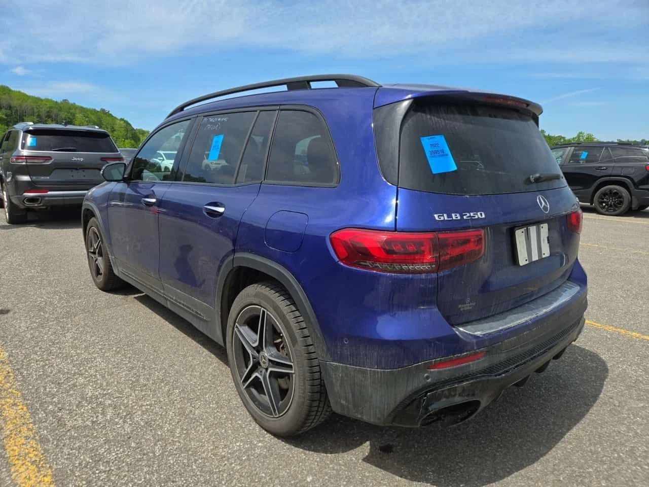 Mercedes-Benz GLB 250 ПОДГРЕВИ * ПАНО * KEYLESS, снимка 4 - Автомобили и джипове - 54847551