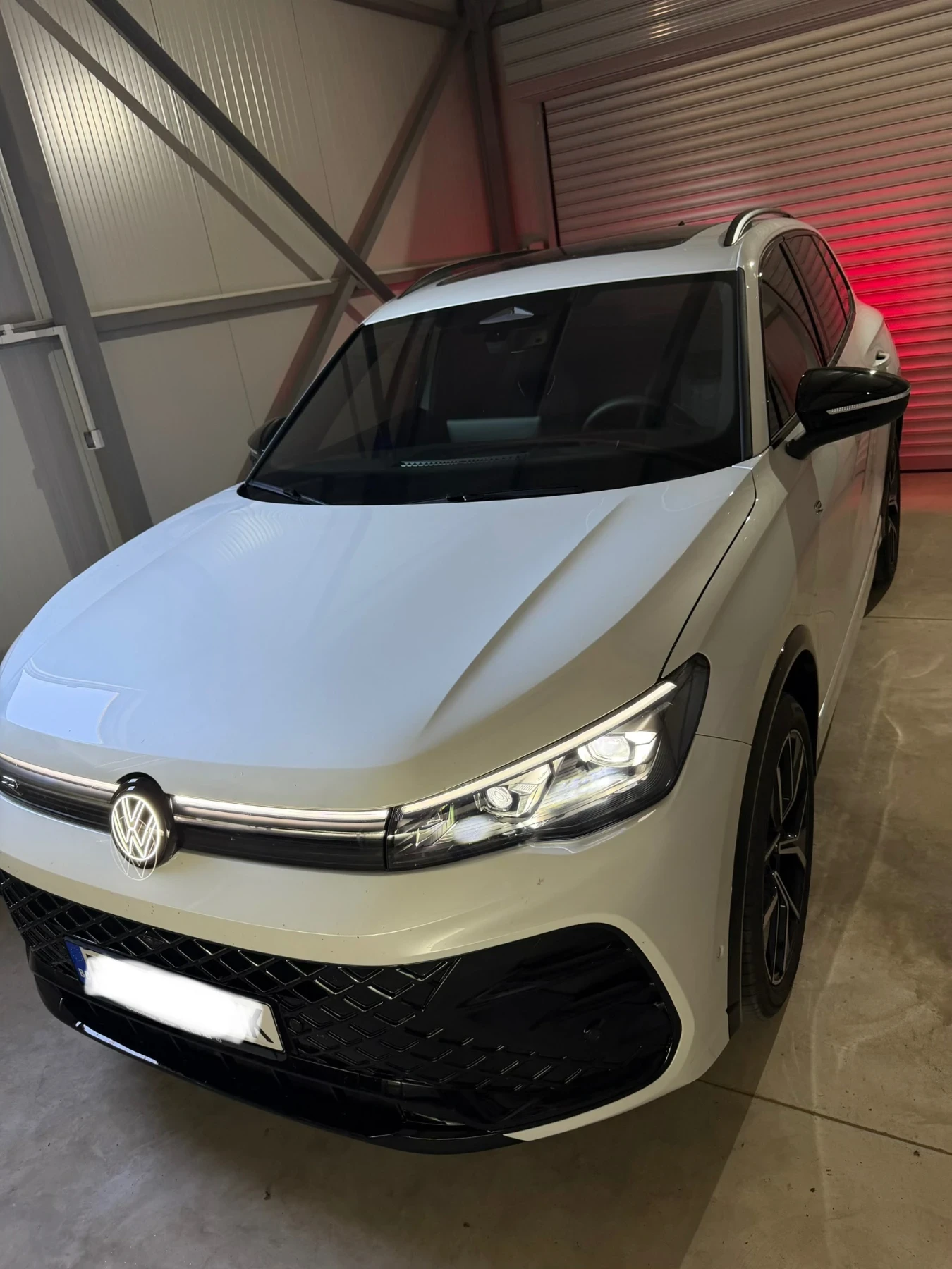 VW Tiguan R-line Plus