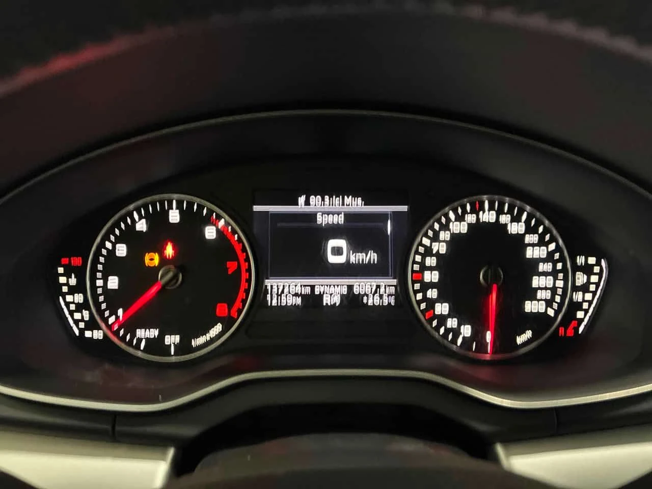 Audi Q5 * Komfort * АВТОКРЕДИТ * ПРЕДСТАВИТЕЛСТВО, снимка 8 - Автомобили и джипове - 55523448