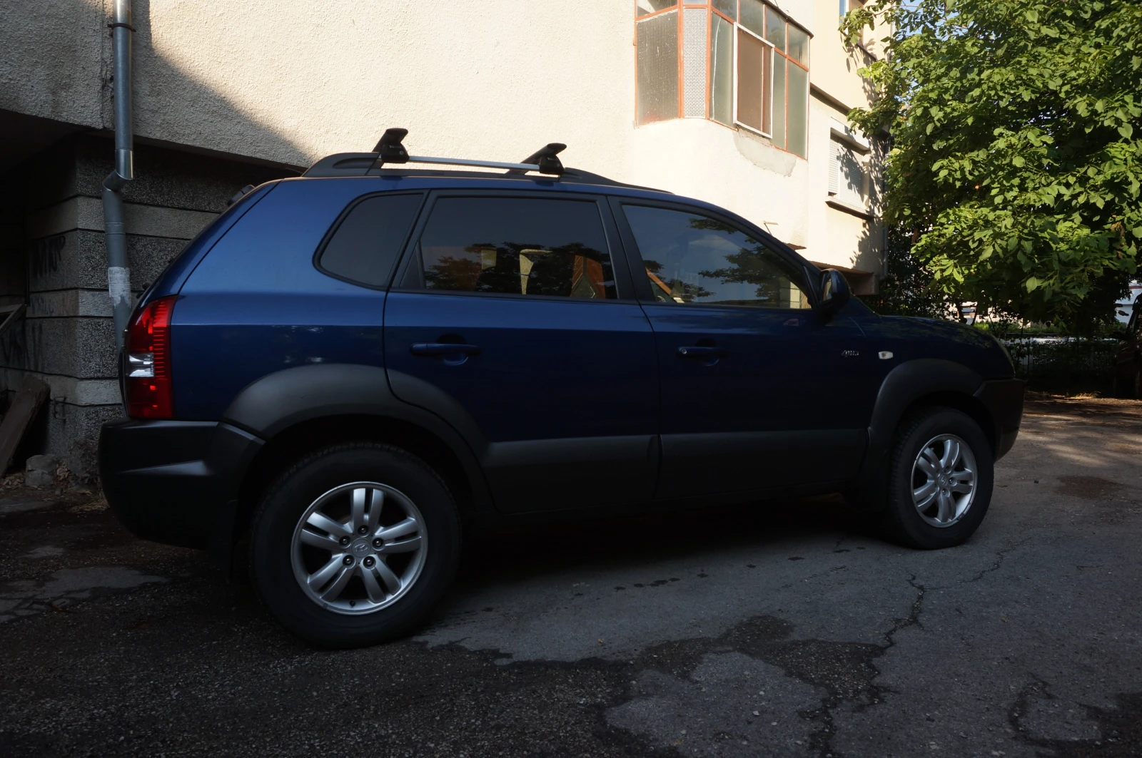 Hyundai Tucson CRDI , снимка 2 - Автомобили и джипове - 55824252