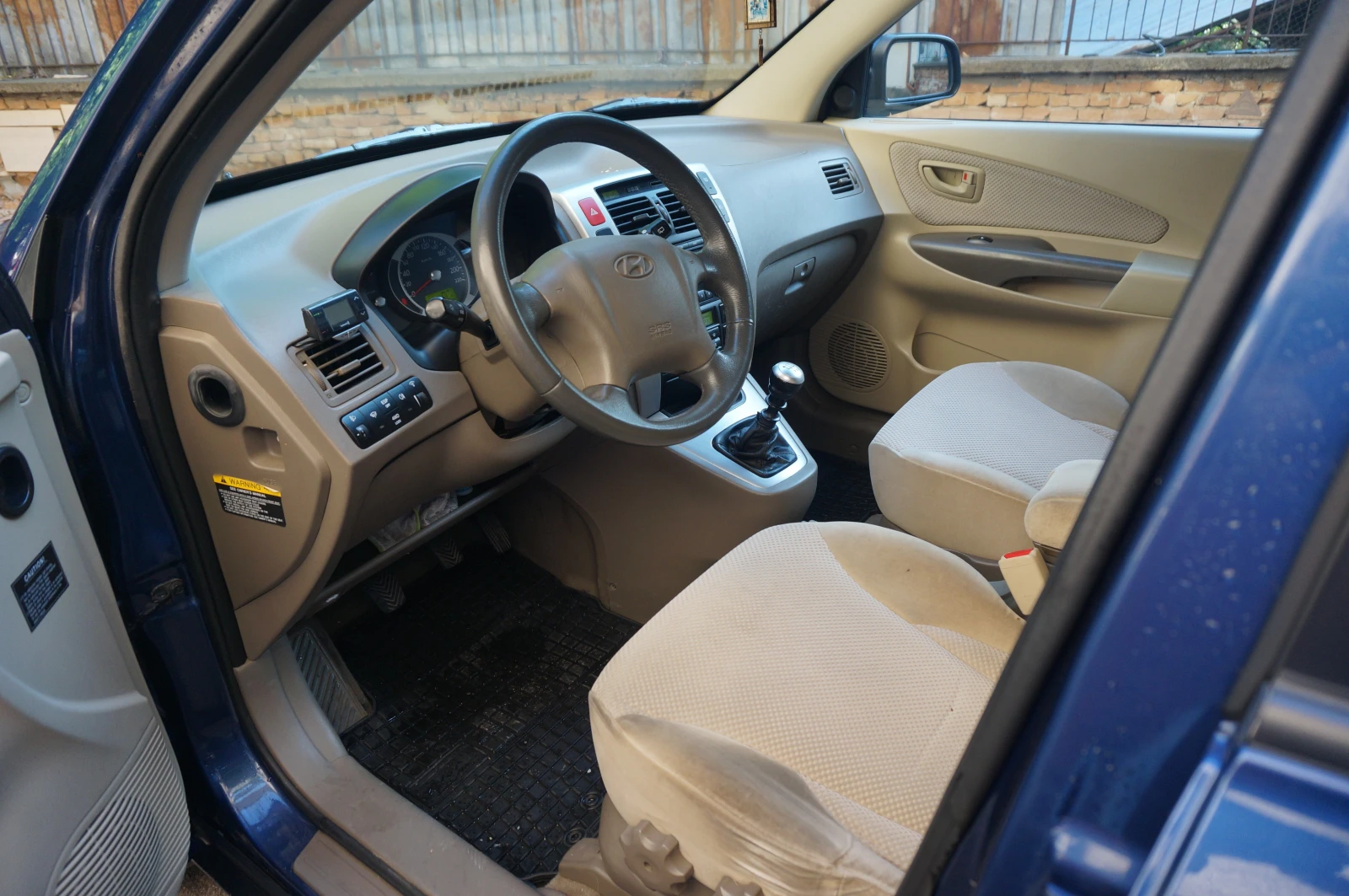 Hyundai Tucson CRDI , снимка 11 - Автомобили и джипове - 55824252