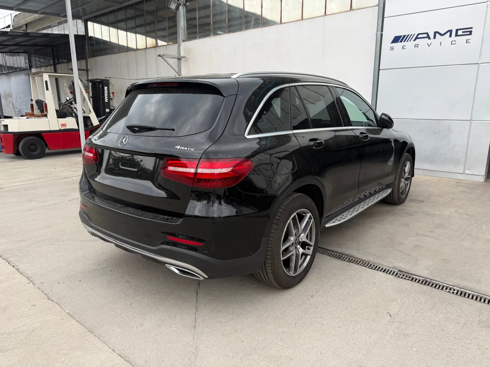 Mercedes-Benz GLC 250 4MATIC AMG Line 9G-Tronic, AIRMATIC | Mobile.bg � ����������� 4