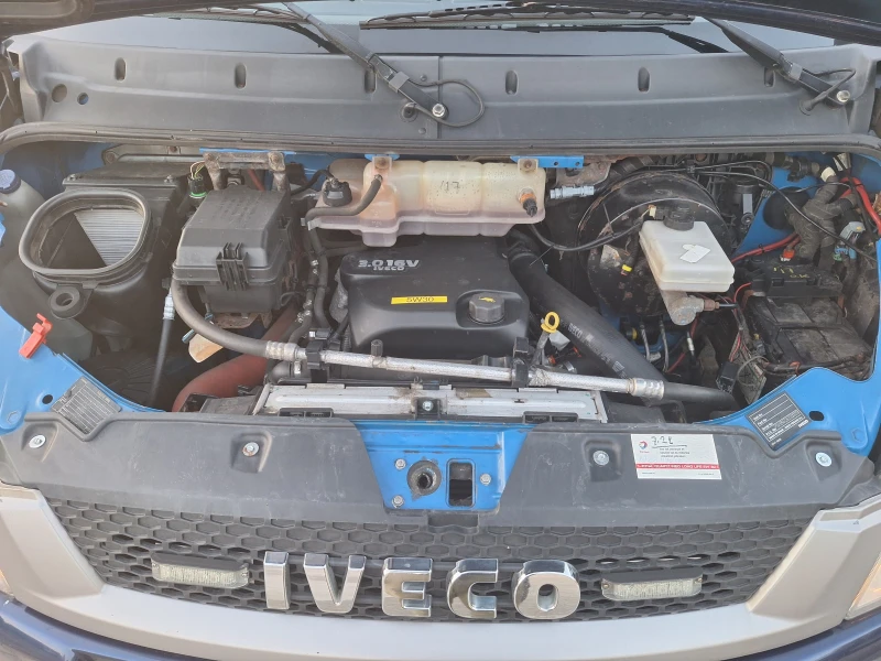 Iveco Daily 35/40C15 Б-категория Климатик , снимка 17 - Бусове и автобуси - 49647141