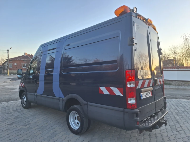 Iveco Daily 35/40C15 Б-категория Климатик , снимка 5 - Бусове и автобуси - 49647141