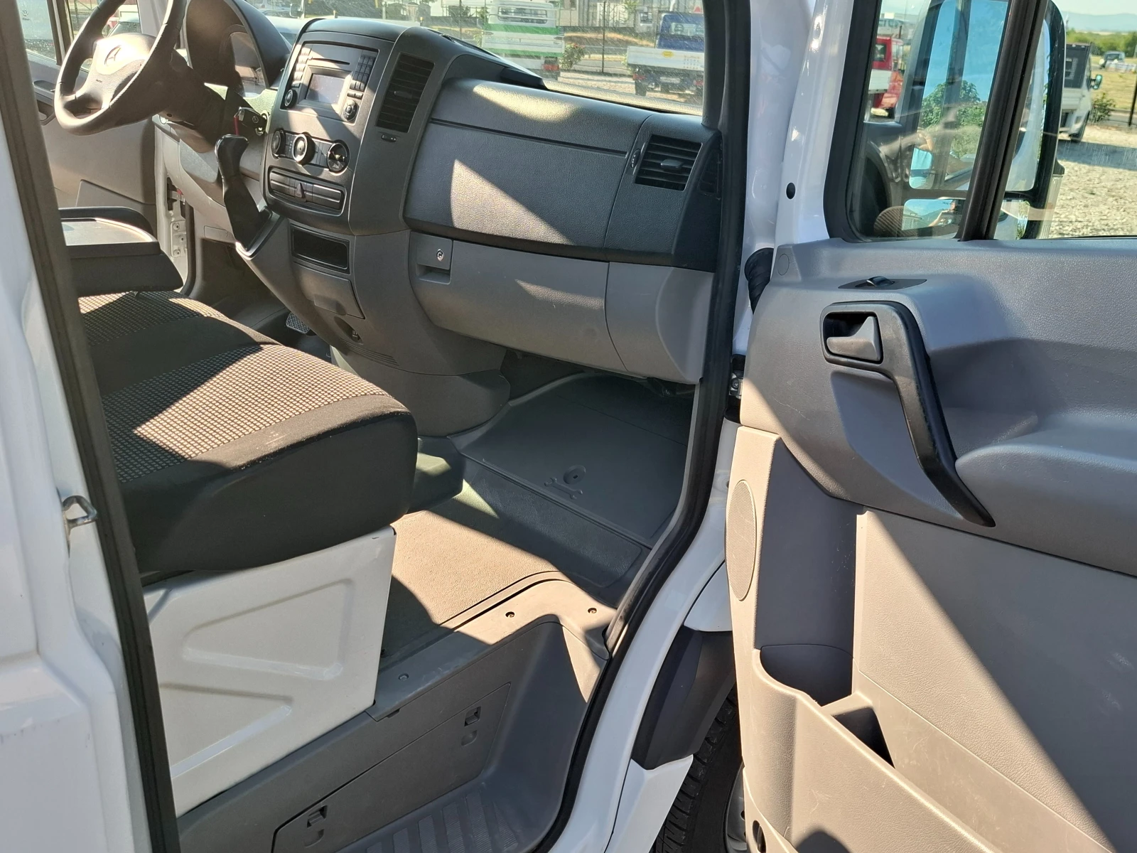 Mercedes-Benz Sprinter 418 До3.5т/Клима/Maxi/4.30м. - изображение 9