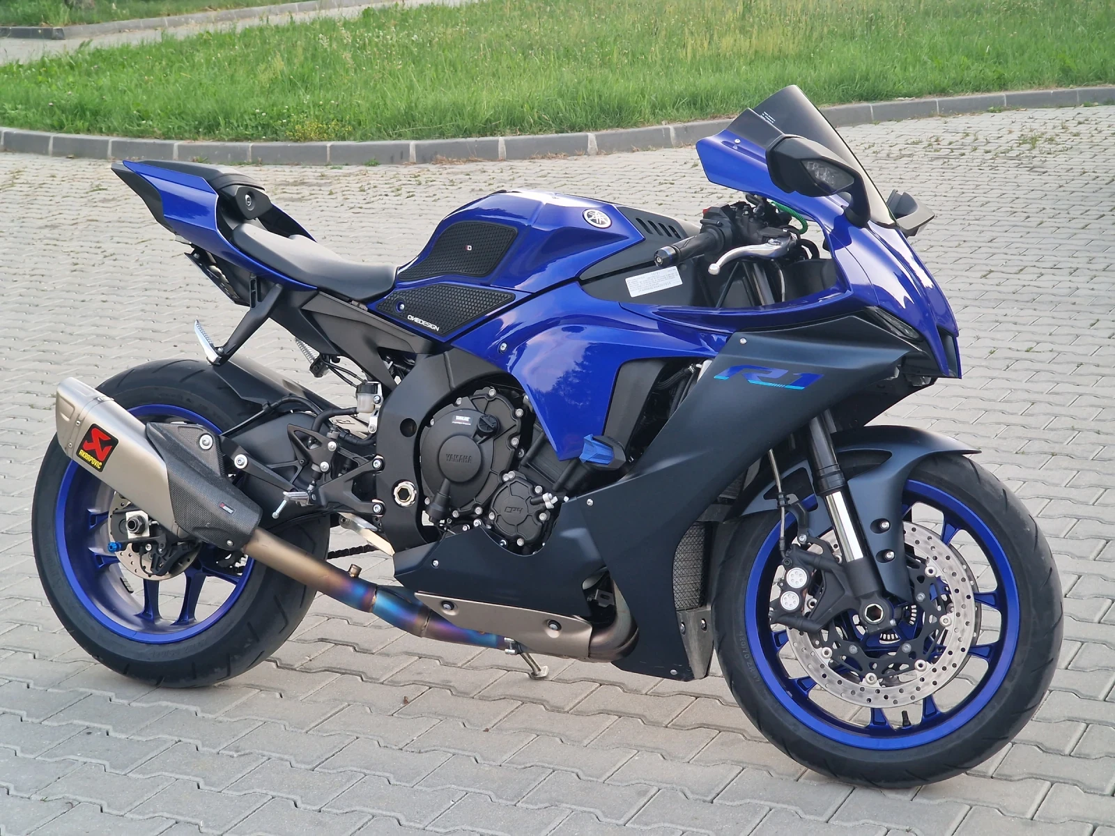 Yamaha YZF-R1  - изображение 9