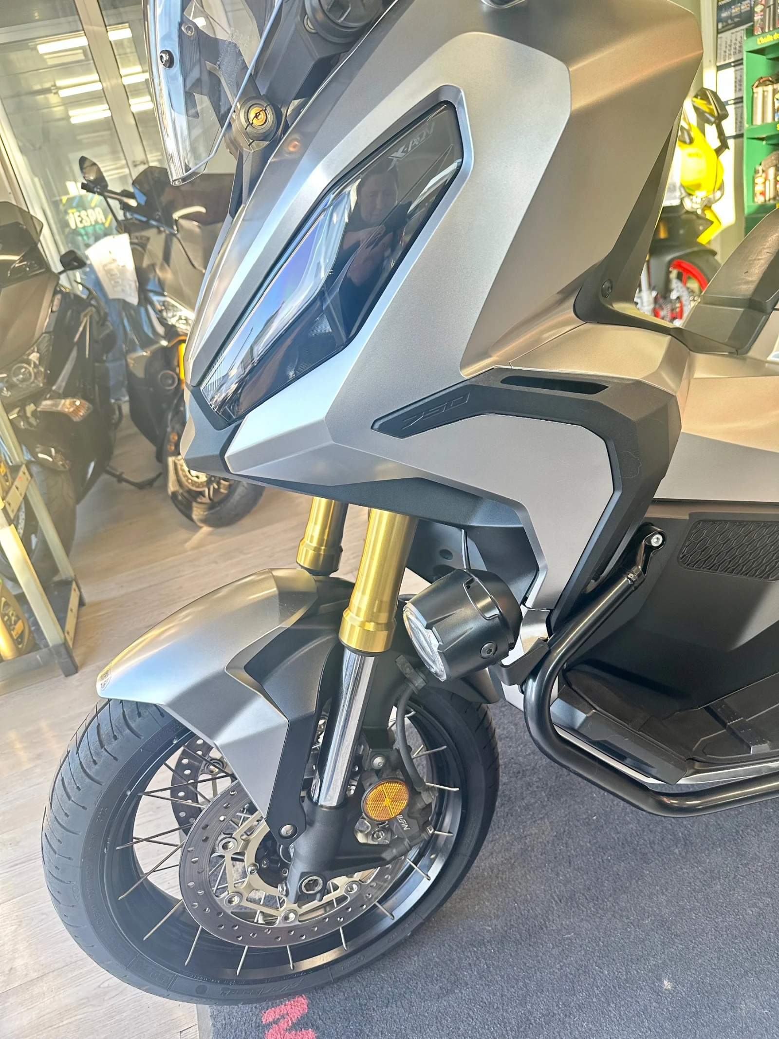 Honda X-ADV 750 Travel Edition 11.2021г., снимка 10 - Мотоциклети и мототехника - 53839019