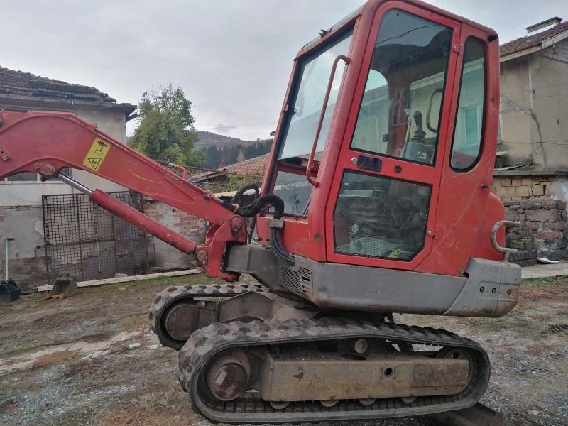 Багер Yanmar B25V, снимка 5 - Индустриална техника - 44063097