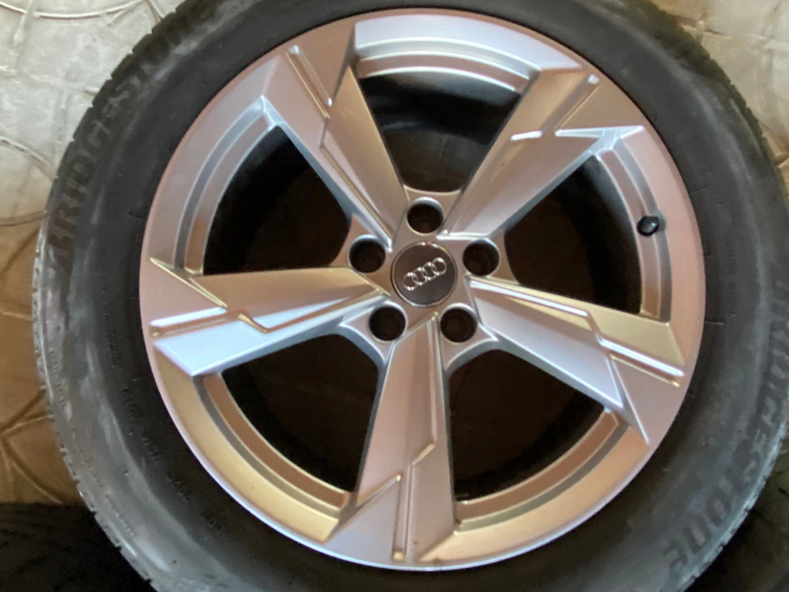    235/55R18  Audi | Mobile.bg   14