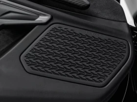 Lamborghini Revuelto = Carbon Ceramic Brakes = Гаранция, снимка 9