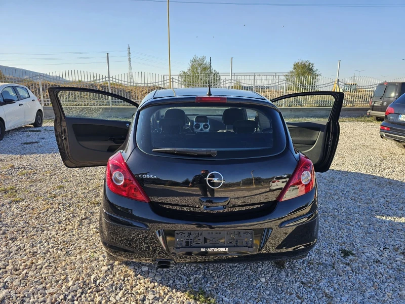 Opel Corsa 1.4i 90kc Шибедах Навигация , снимка 4 - Автомобили и джипове - 47696981