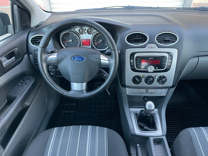 Ford Focus 1.6i 100 к.с. FACE ГЕРМАНИЯ, снимка 11 - Автомобили и джипове - 47709251