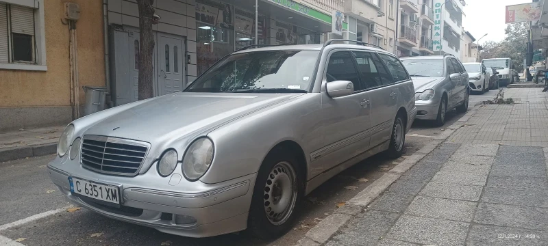 Mercedes-Benz E 320 Авангард, снимка 2 - Автомобили и джипове - 48446936