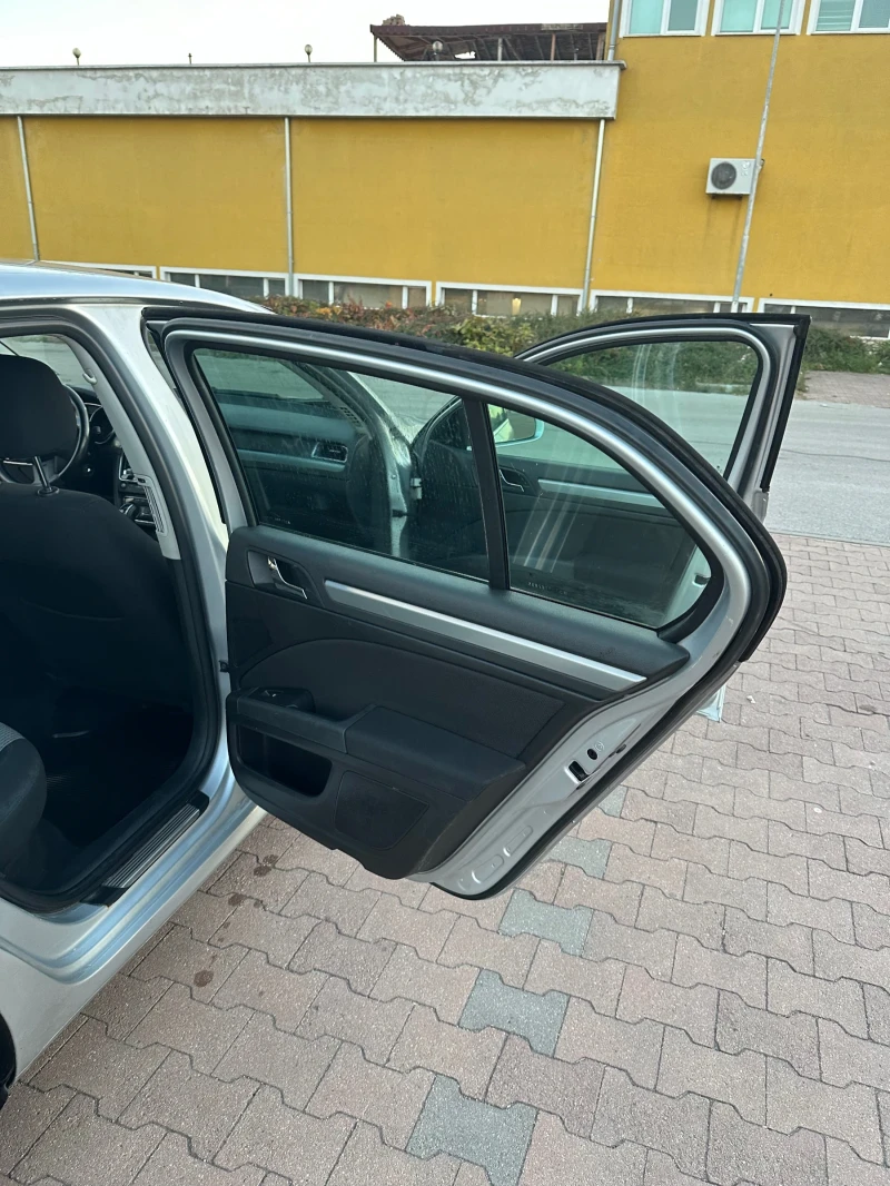 Skoda Superb, снимка 12 - Автомобили и джипове - 49215705