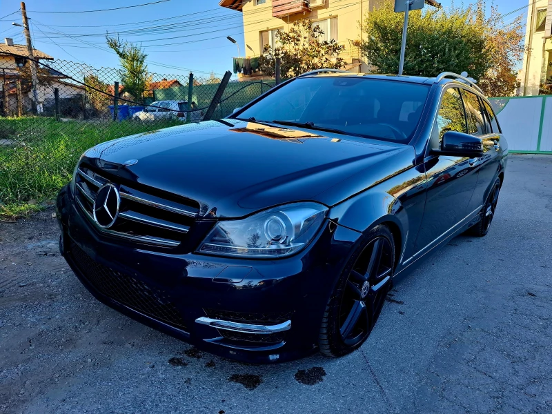 Mercedes-Benz C 300 AMG-4matic, снимка 2 - Автомобили и джипове - 49391074