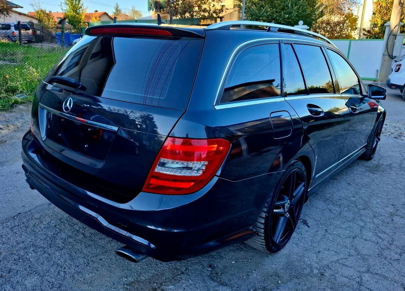 Mercedes-Benz C 300 AMG-4matic, снимка 4 - Автомобили и джипове - 49391074