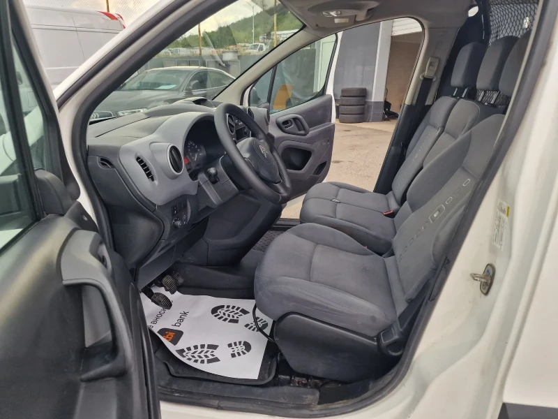 Citroen Berlingo 1.6HDI, снимка 9 - Автомобили и джипове - 51221221