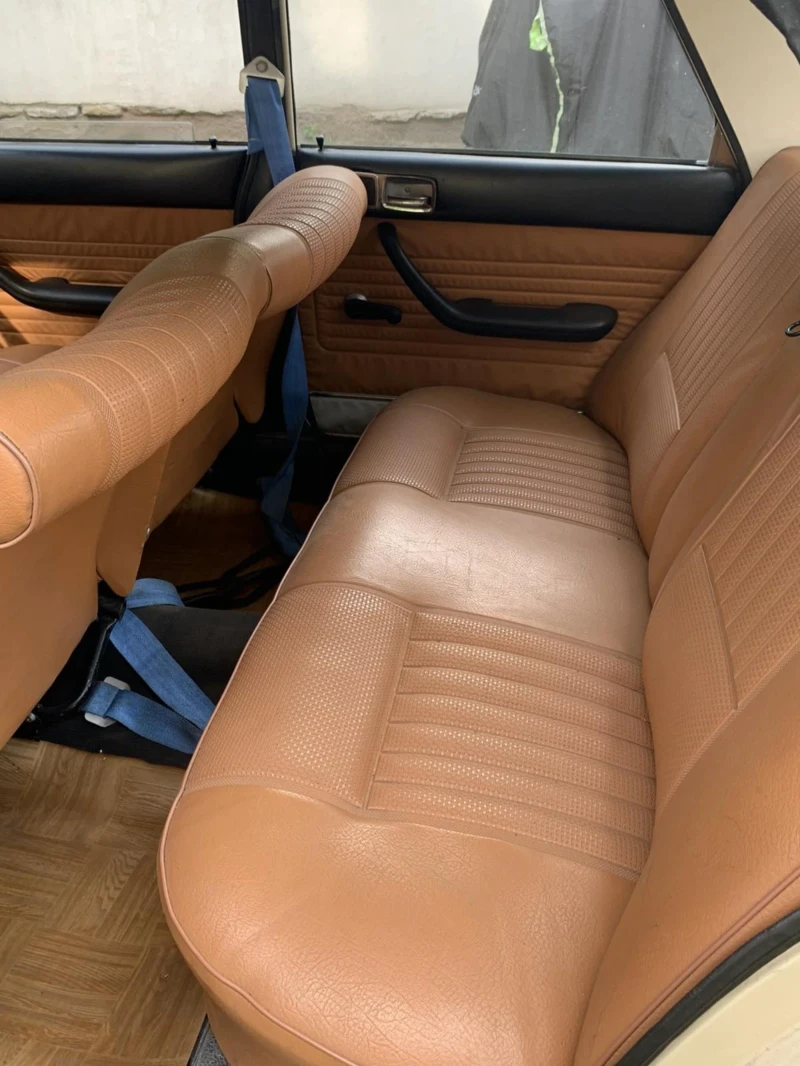 Peugeot 404 Един собсвеник!!!, снимка 6 - Автомобили и джипове - 51384887