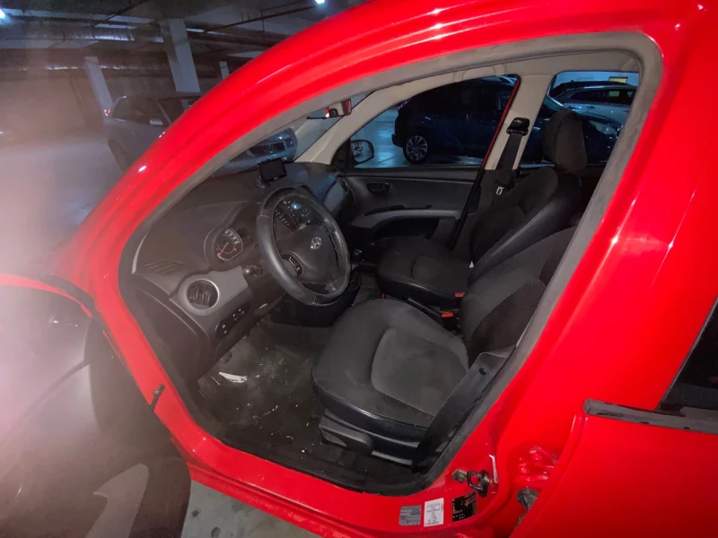 Hyundai I10 1.1 газ/бензин, снимка 10 - Автомобили и джипове - 51844782