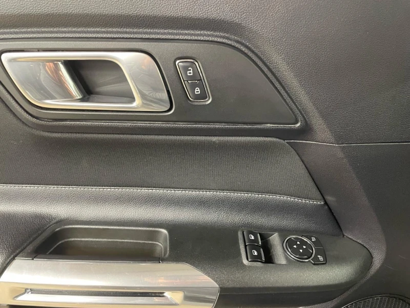 Ford Mustang 2018* GT* 5.0 V8* РЪЧКА, снимка 13 - Автомобили и джипове - 52630824