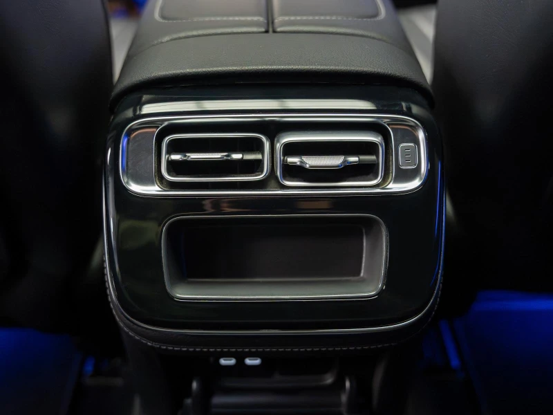 Mercedes-Benz S 400 D 4MATIC* 360* AMG LINE* PANO* Head Up* Обдухв* Bu, снимка 14 - Автомобили и джипове - 52748115