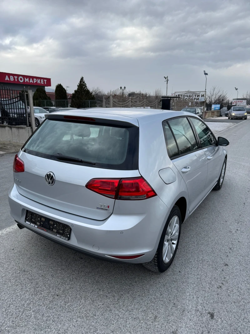 VW Golf 1.6, снимка 4 - Автомобили и джипове - 53038254