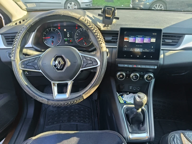 Renault Captur SUV , снимка 8 - Автомобили и джипове - 53133581