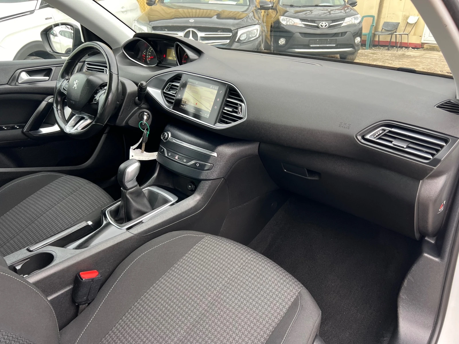 Peugeot 308 BlueHDI | Mobile.bg   11