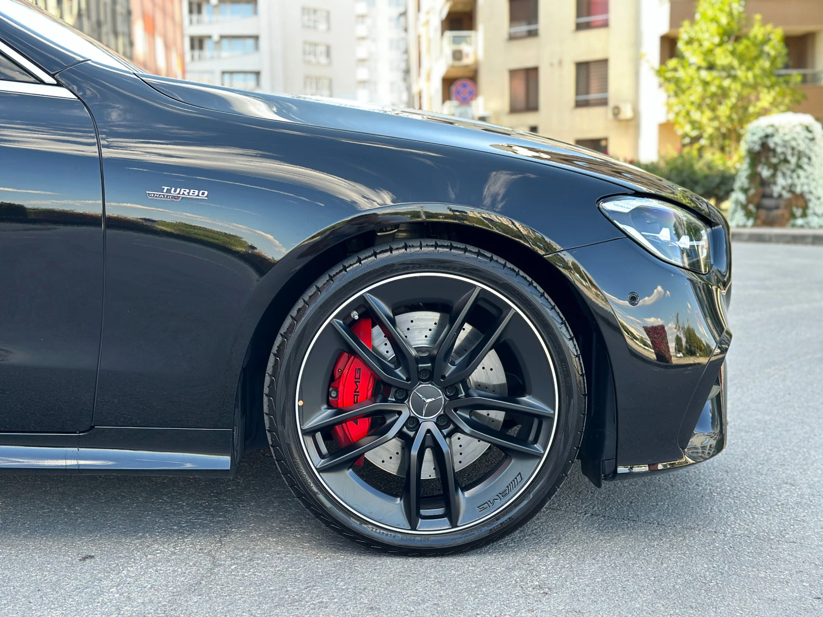 Mercedes-Benz E 53 AMG 4MATIC+ 2г. ГАРАНЦИЯ - изображение 8