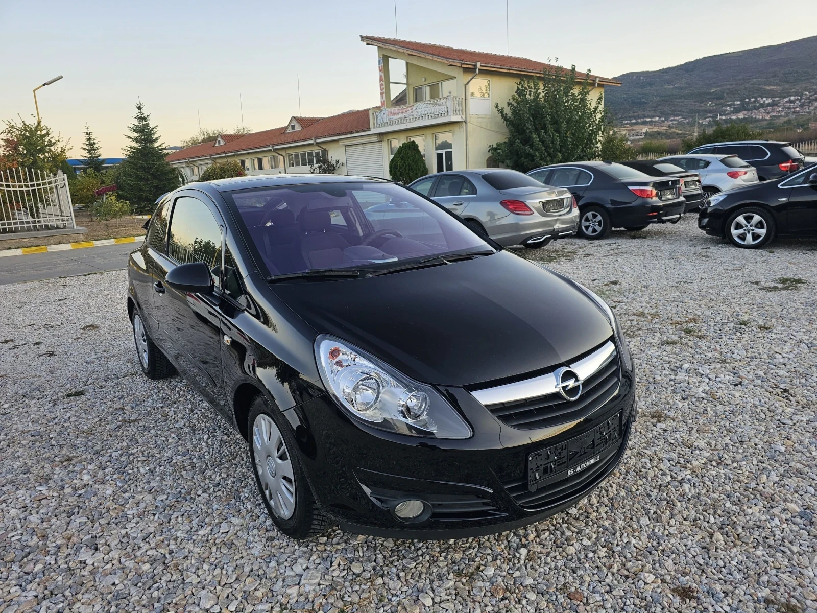 Opel Corsa 1.4i 90kc Шибедах Навигация  - изображение 2