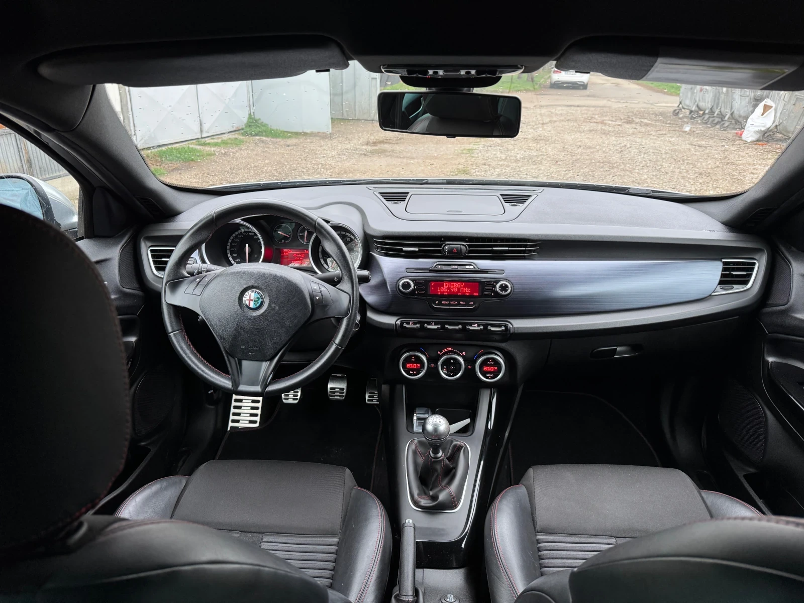 Alfa Romeo Giulietta QV 1750 235 коня - изображение 7