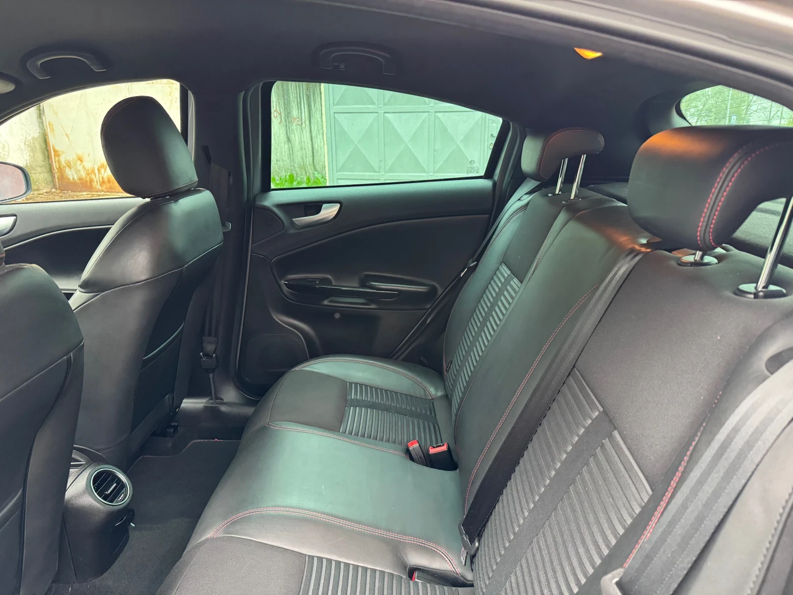 Alfa Romeo Giulietta QV 1750 235  | Mobile.bg   11